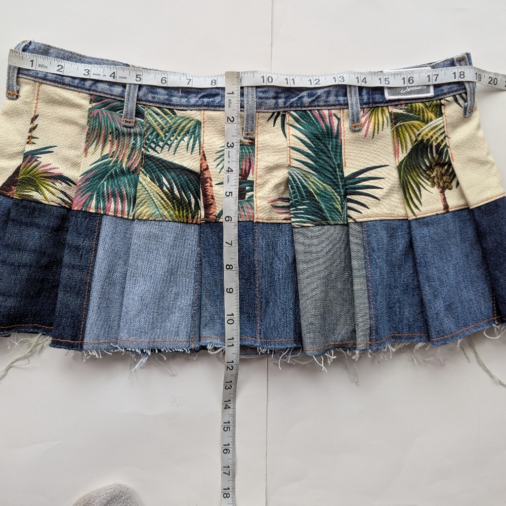 RCNSTRCT Mini Skirt Sz XL Denim Pleated Multicolor NWT - Picture 2 of 4